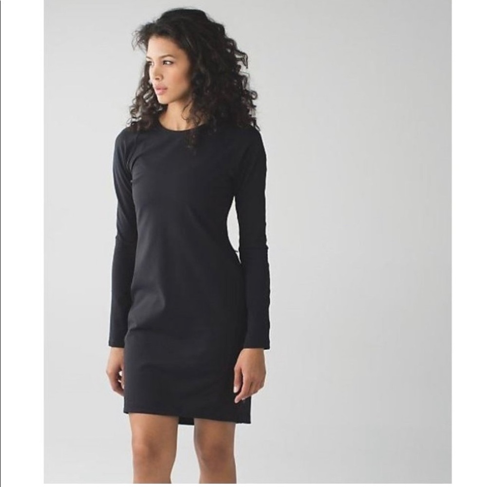 lululemon athletica Black Long-Sleeve Midi Dress